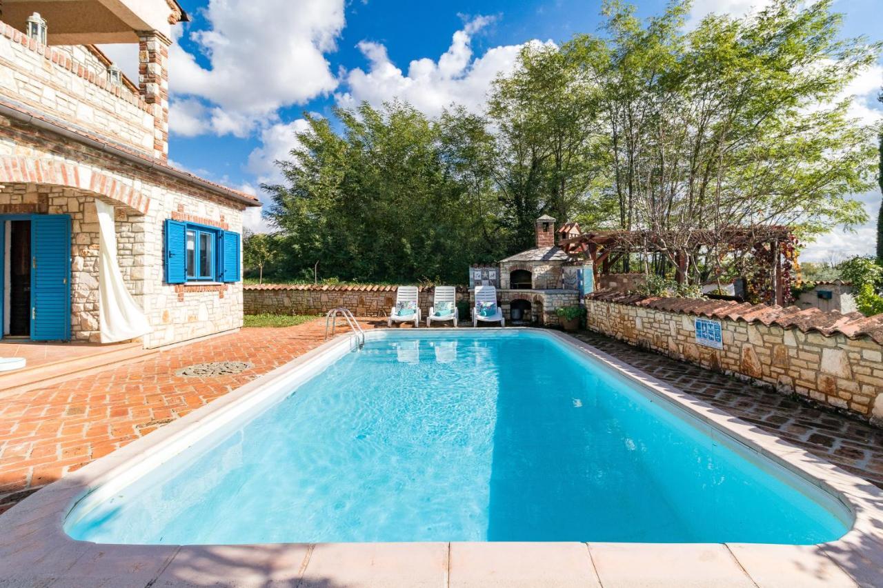 Villa-Johanna Каштелир Екстер'єр фото